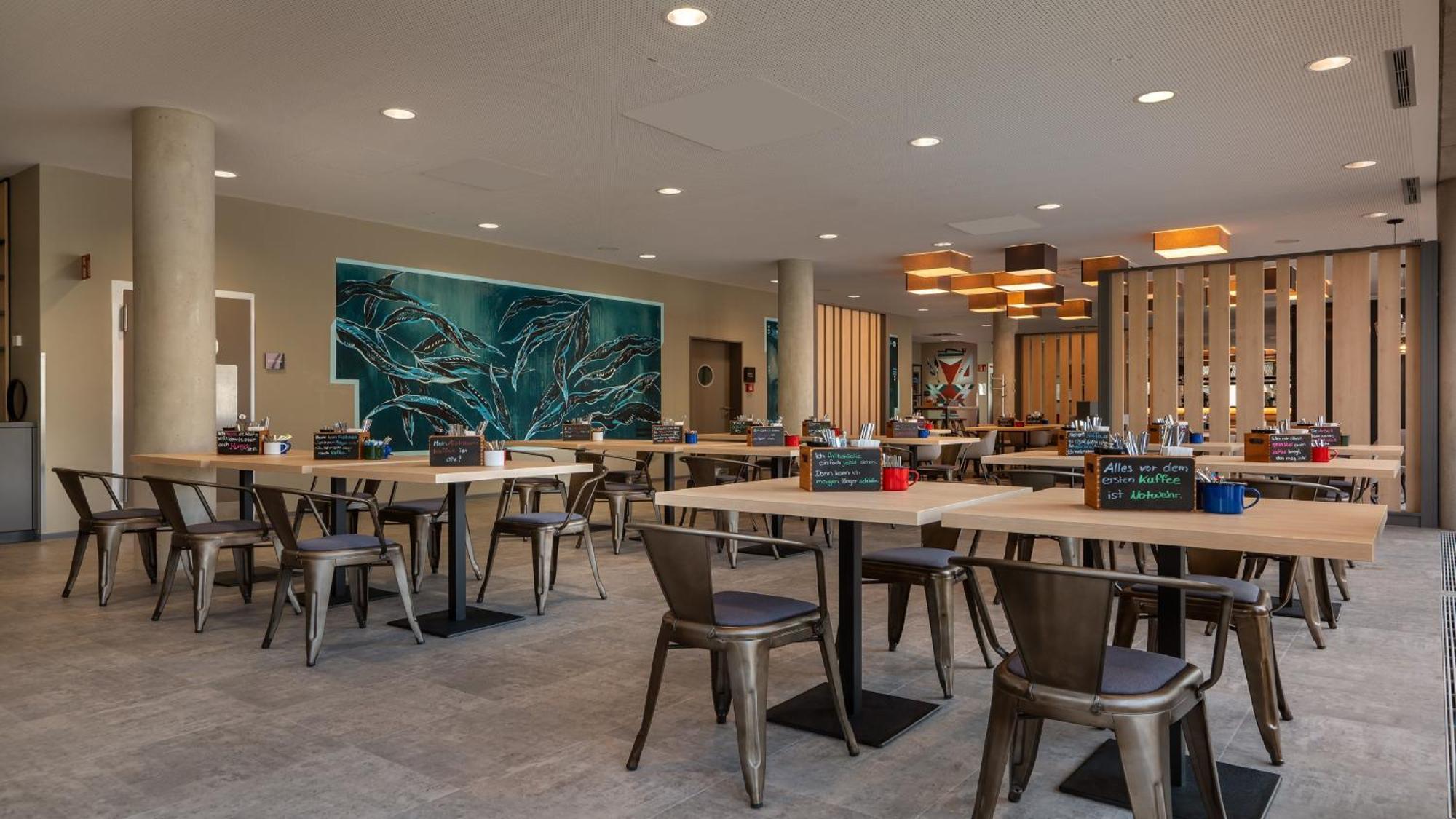 Holiday Inn - The Niu, Timber Esslingen By Ihg Esslingen am Neckar Luaran gambar