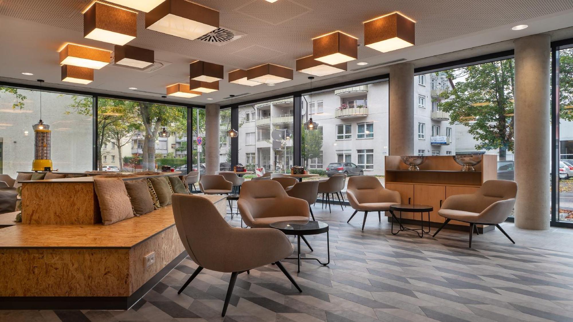 Holiday Inn - The Niu, Timber Esslingen By Ihg Esslingen am Neckar Luaran gambar