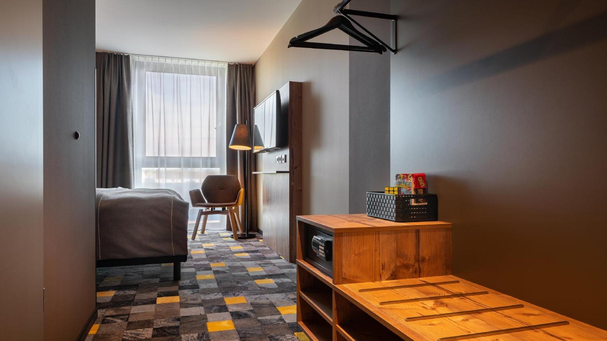 Holiday Inn - The Niu, Timber Esslingen By Ihg Esslingen am Neckar Luaran gambar