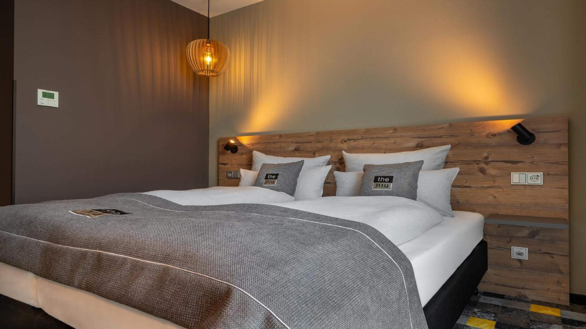 Holiday Inn - The Niu, Timber Esslingen By Ihg Esslingen am Neckar Luaran gambar