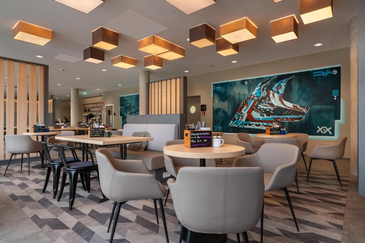 Holiday Inn - The Niu, Timber Esslingen By Ihg Esslingen am Neckar Luaran gambar